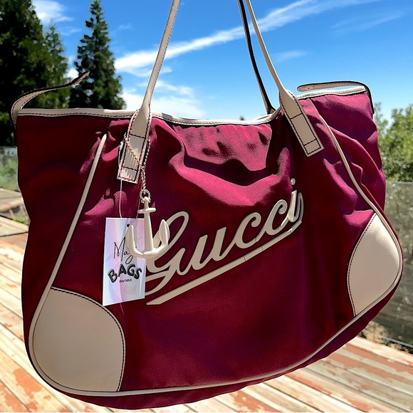 ⚓️ Gucci: Anchor Cruise Charm Keychain Script Logo Boston Shoulder Bag *RARE* - Picture 11 of 17